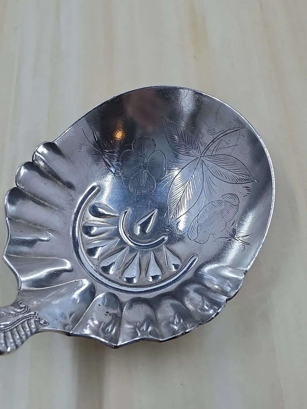 Towle Silver Norwood Pattern Punch Ladle Glossy Silverplate No Mono Ornate